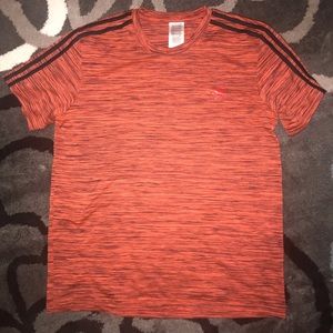 Men’s adidas tee! EUC. Super soft!